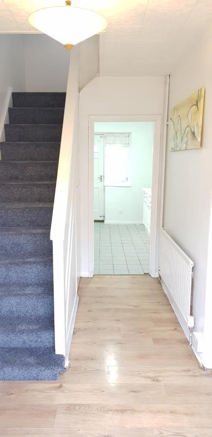 61 Baker Street Apartment Luton  Ngoại thất bức ảnh