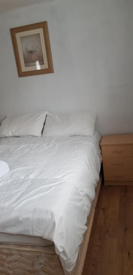 61 Baker Street Apartment Luton  Ngoại thất bức ảnh